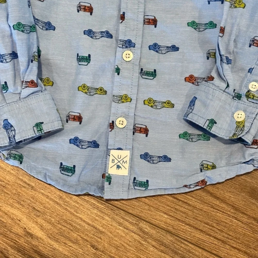 Bundle of 2 toddler boys blue button down collared shirts size 24 months